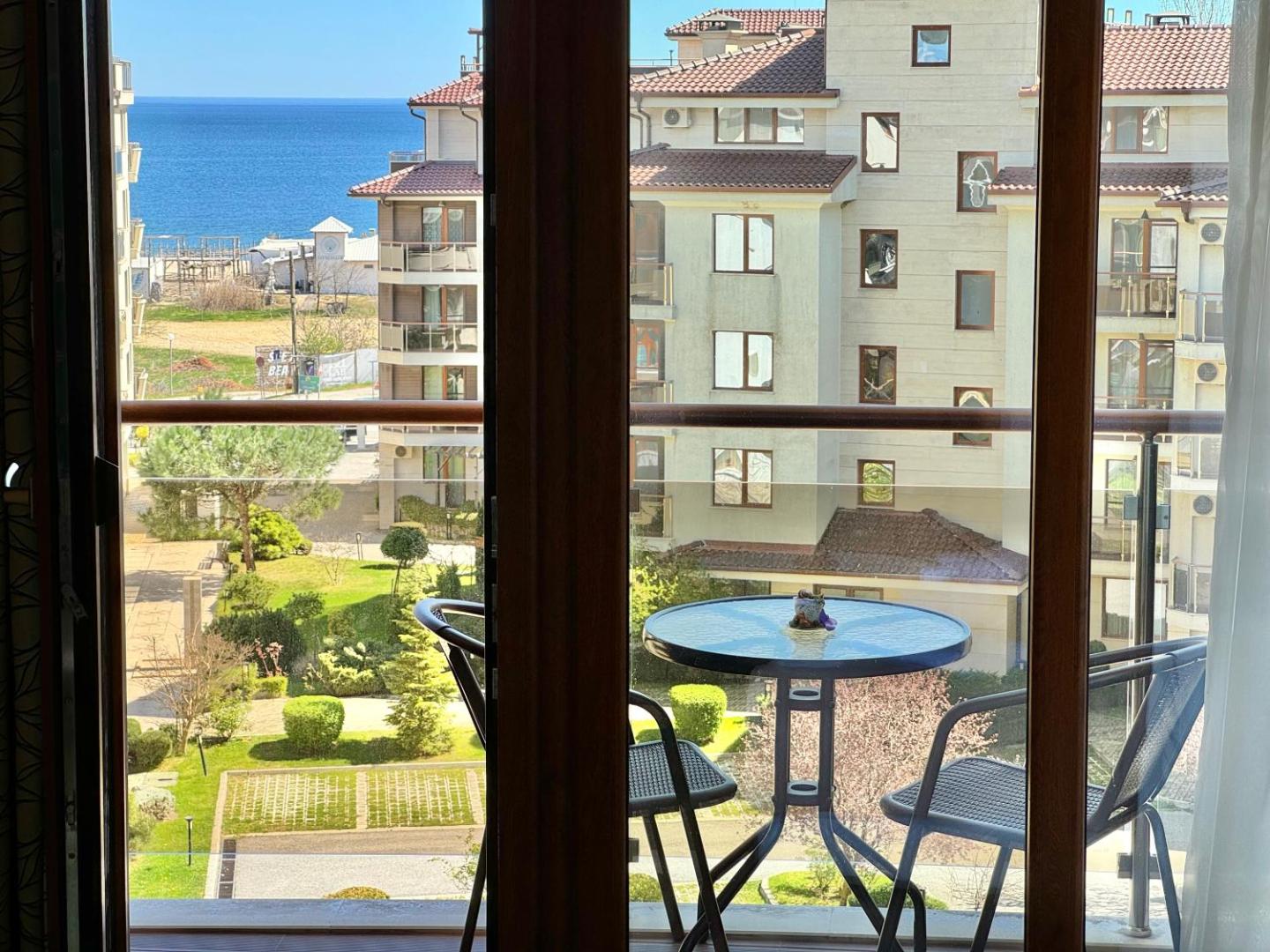 Sunshine apartment 6