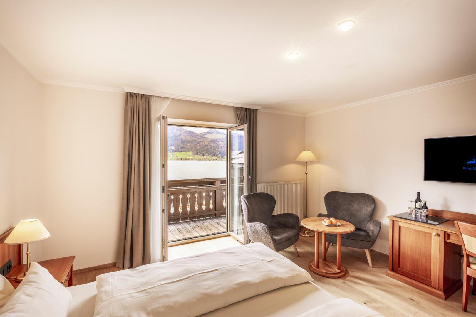 Hotel Weisser Hirsch 8