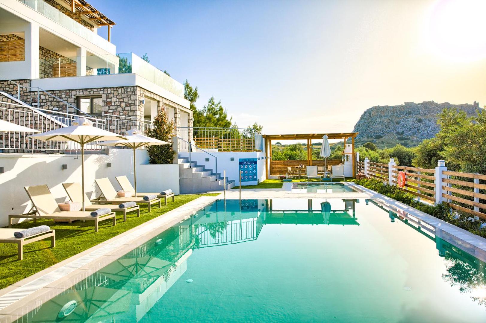 KOUROS STONE SUITES 5