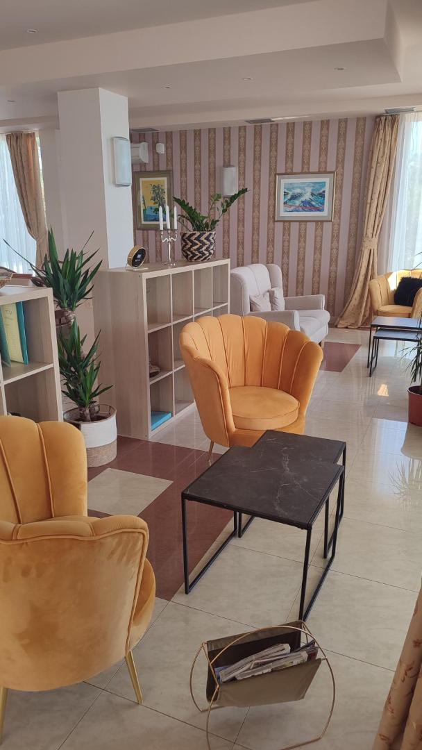 Hotel Neva 7