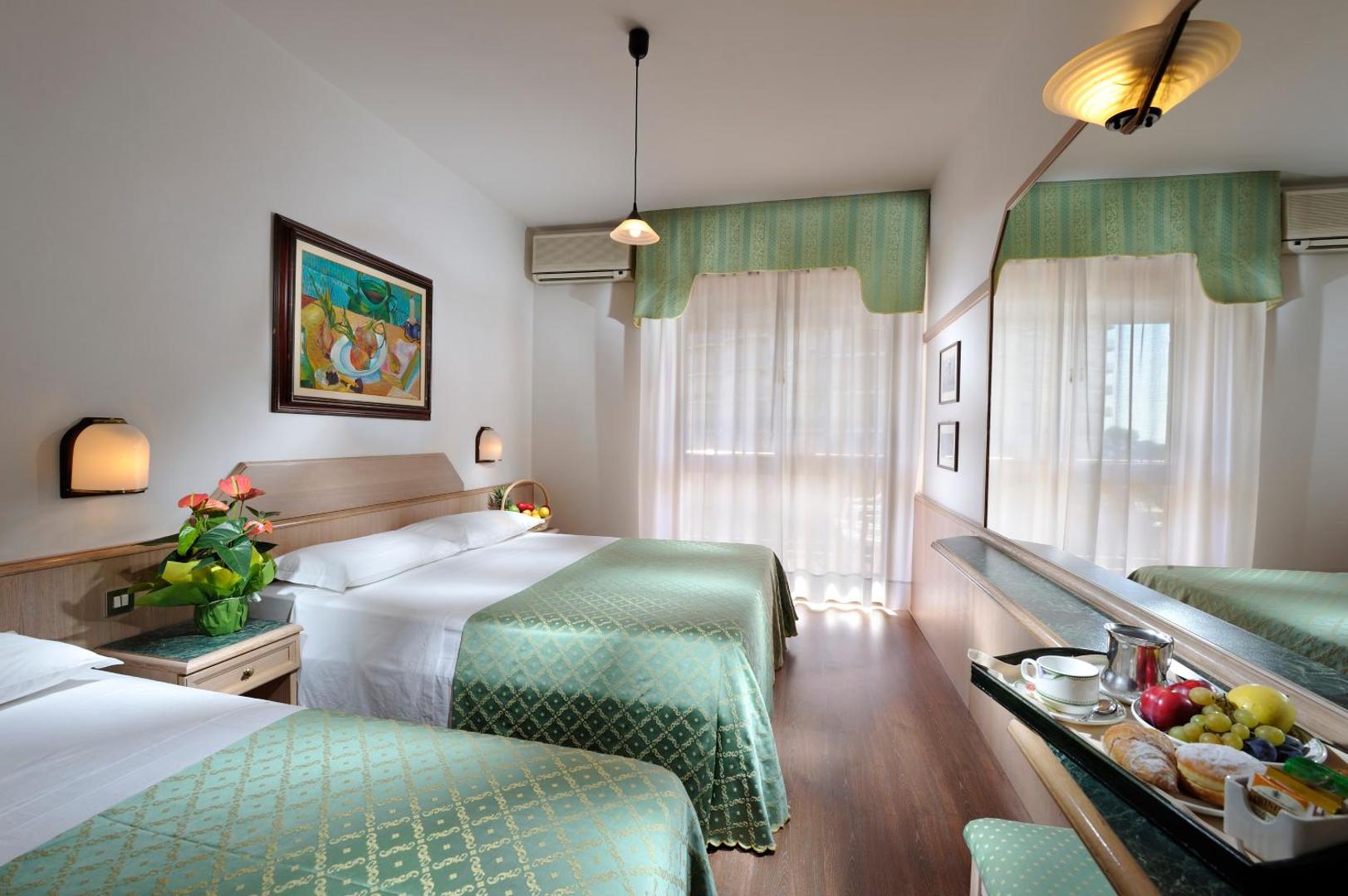 Hotel Niagara 3