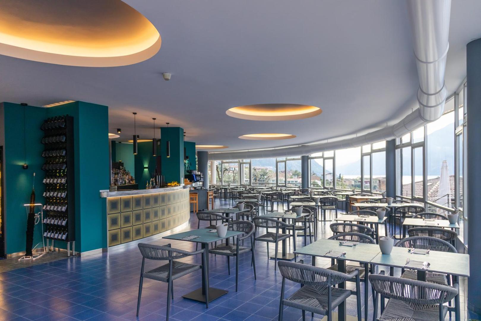 Aria Life Hotel 6