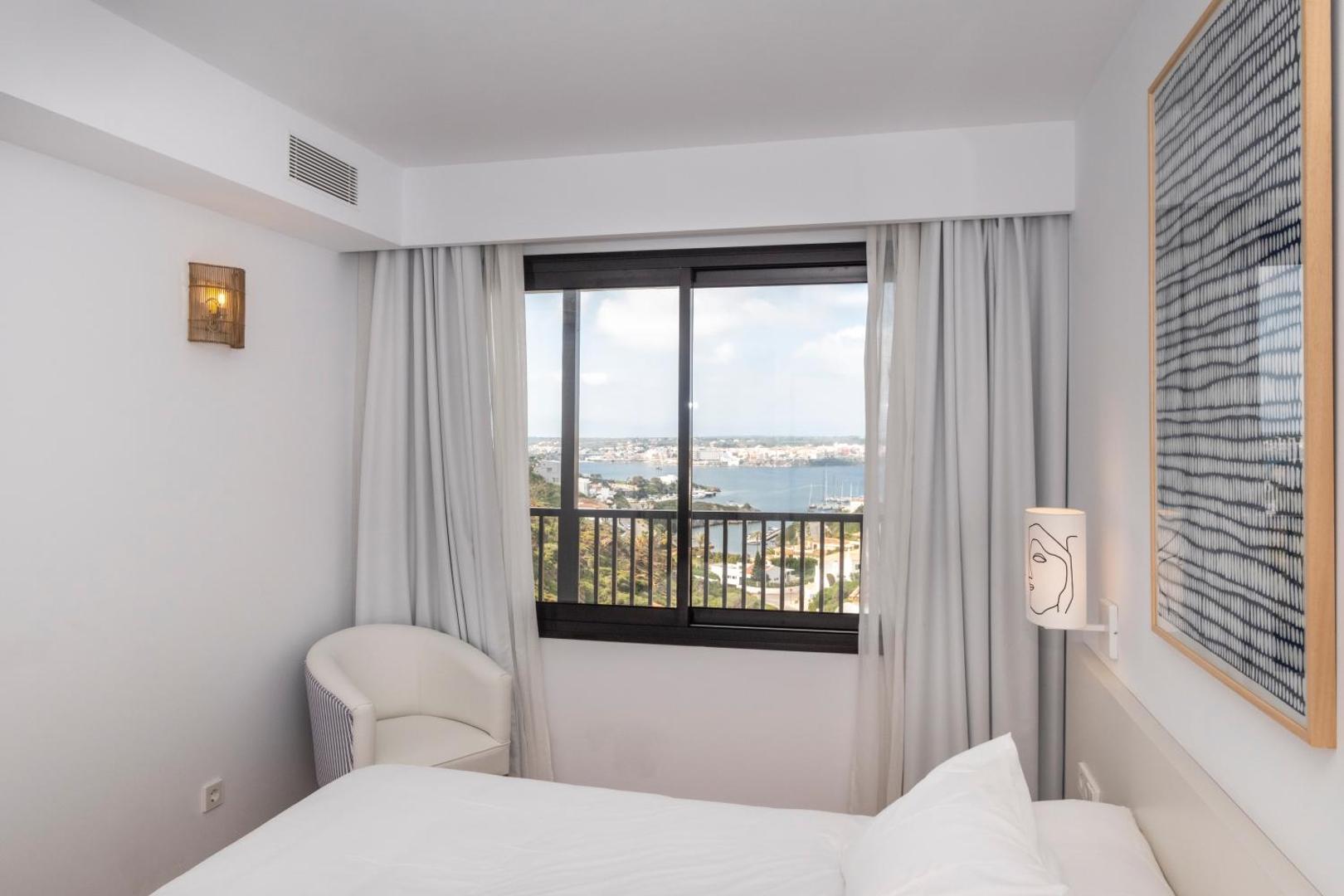 Calallonga Hotel Menorca 3