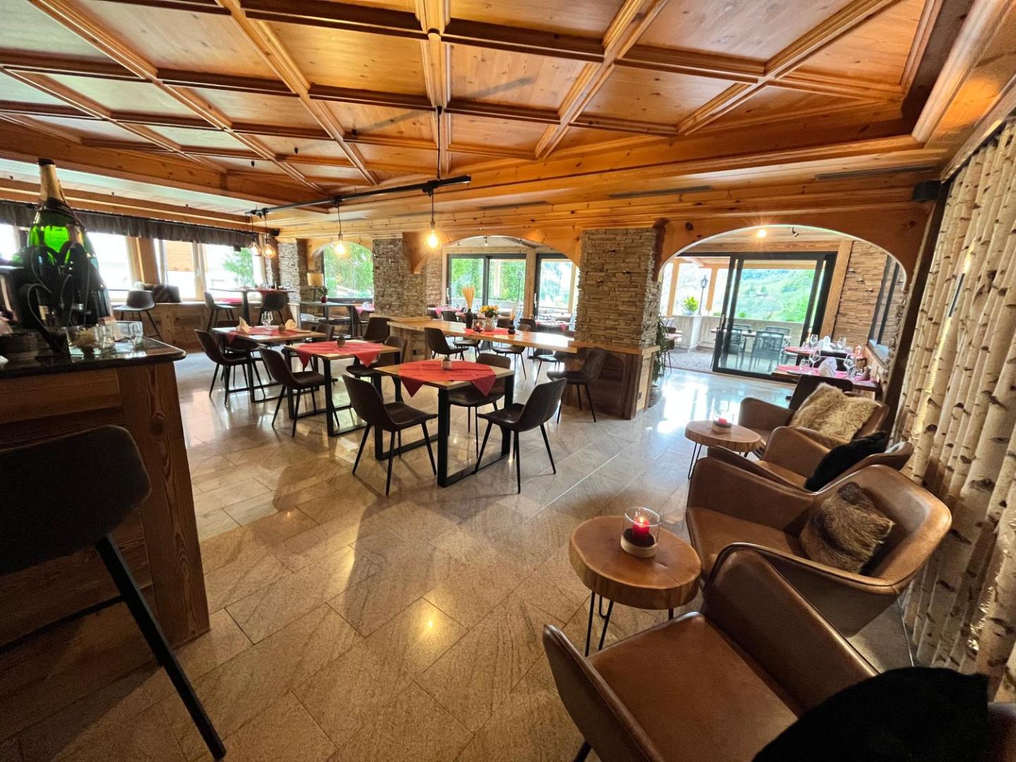 Hotel Alfa Superieur - Leukerbad-Therme 5