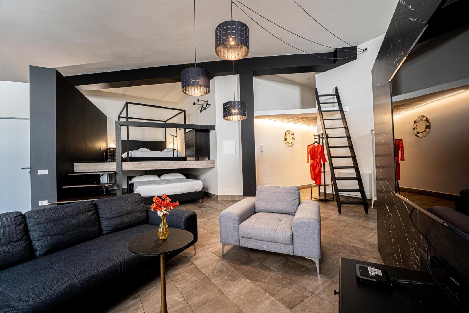 Neko Boutique Hotel 8