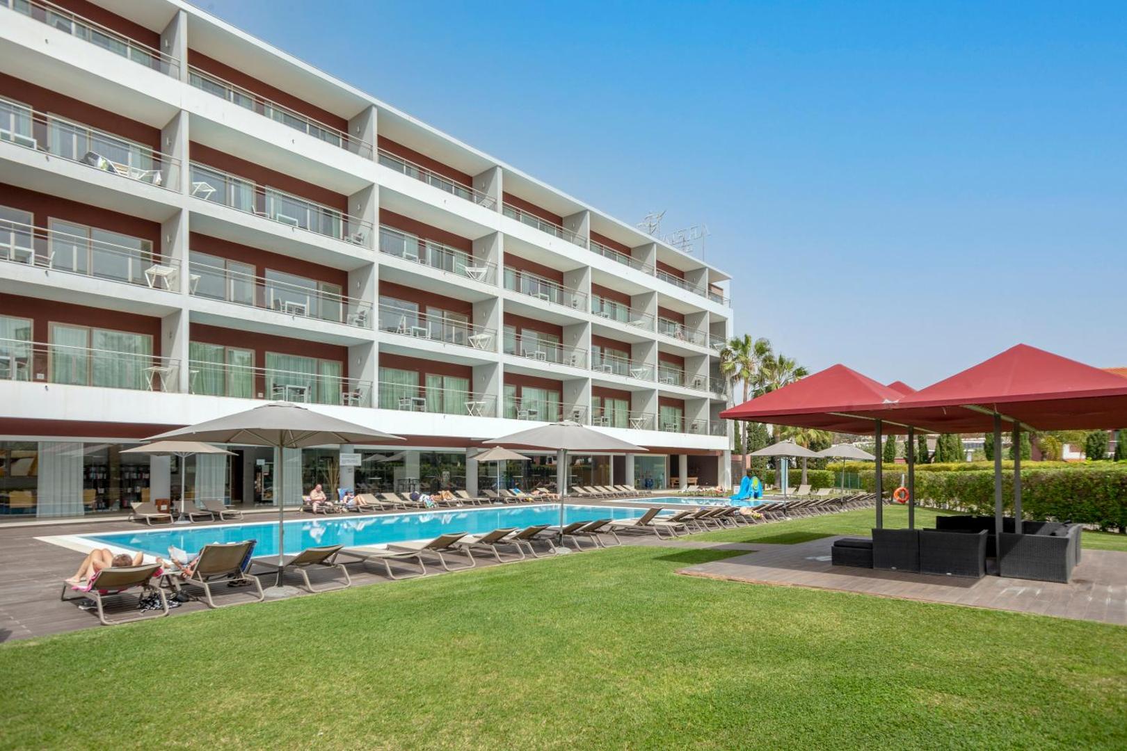 Areias Village Beach Suite Hotel 4