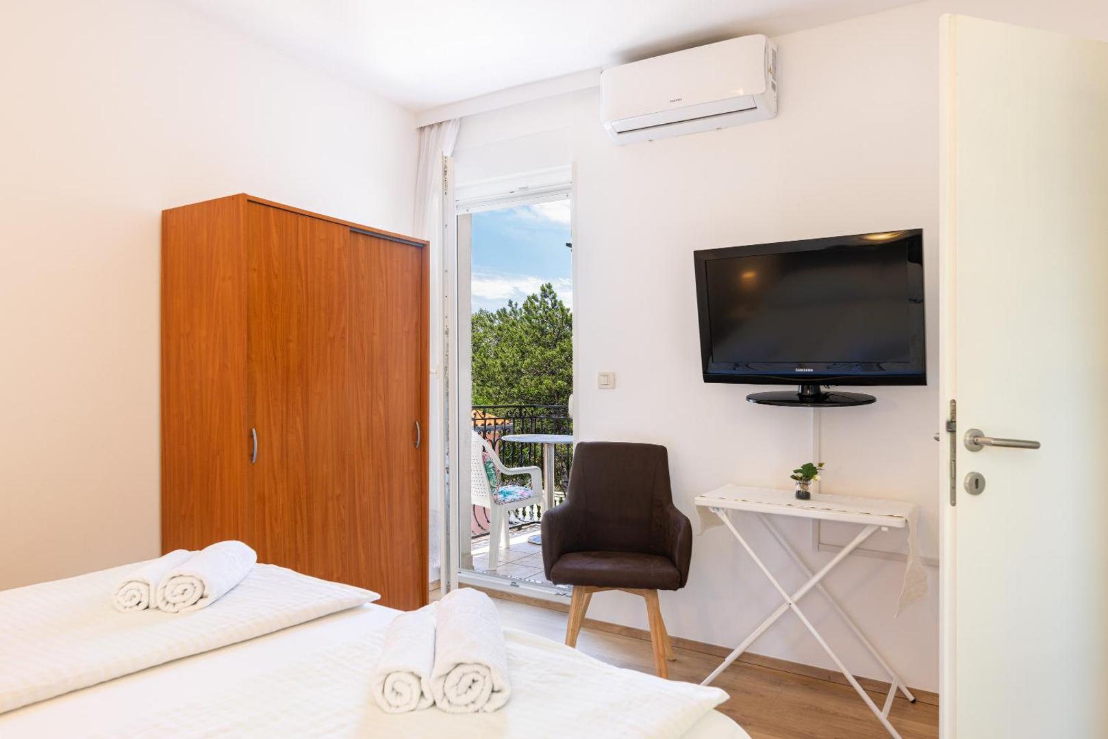 Seaside Guesthouse by JR City Apartments 6