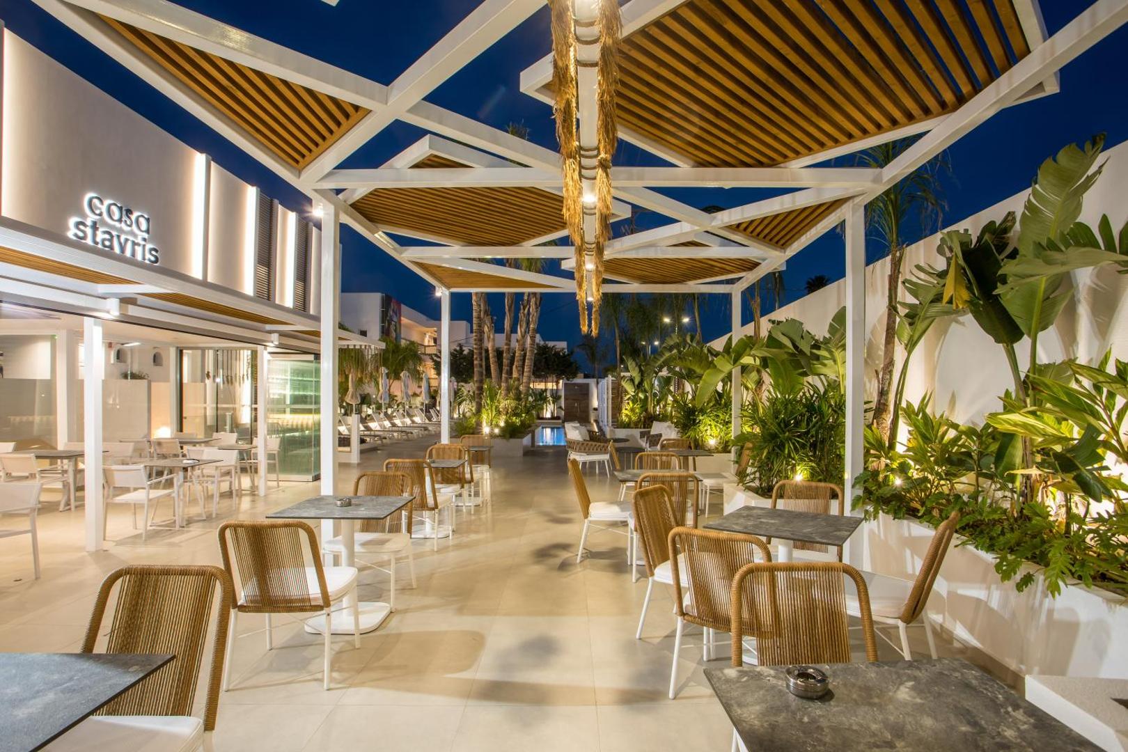 CasaStavris - Aparts & Pool Suites 6
