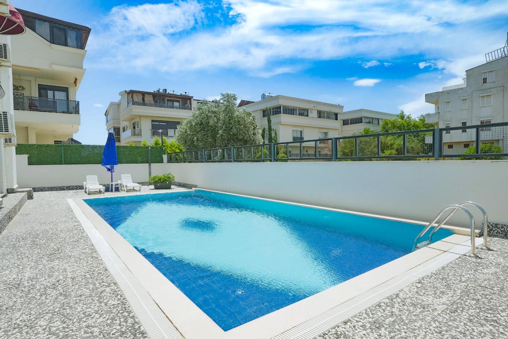 Birpa Kundu Hotel 5