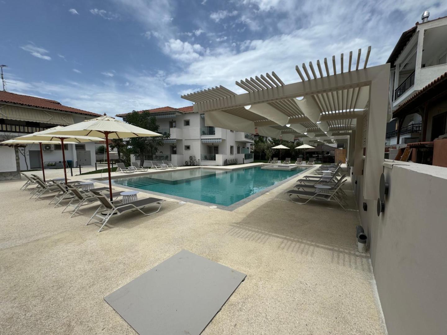 Studio Nikiti Beach 5