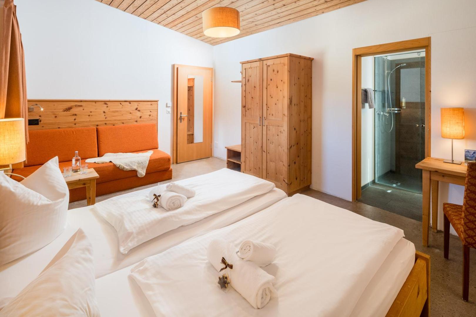 Reitstall und Saloon San Jon 7
