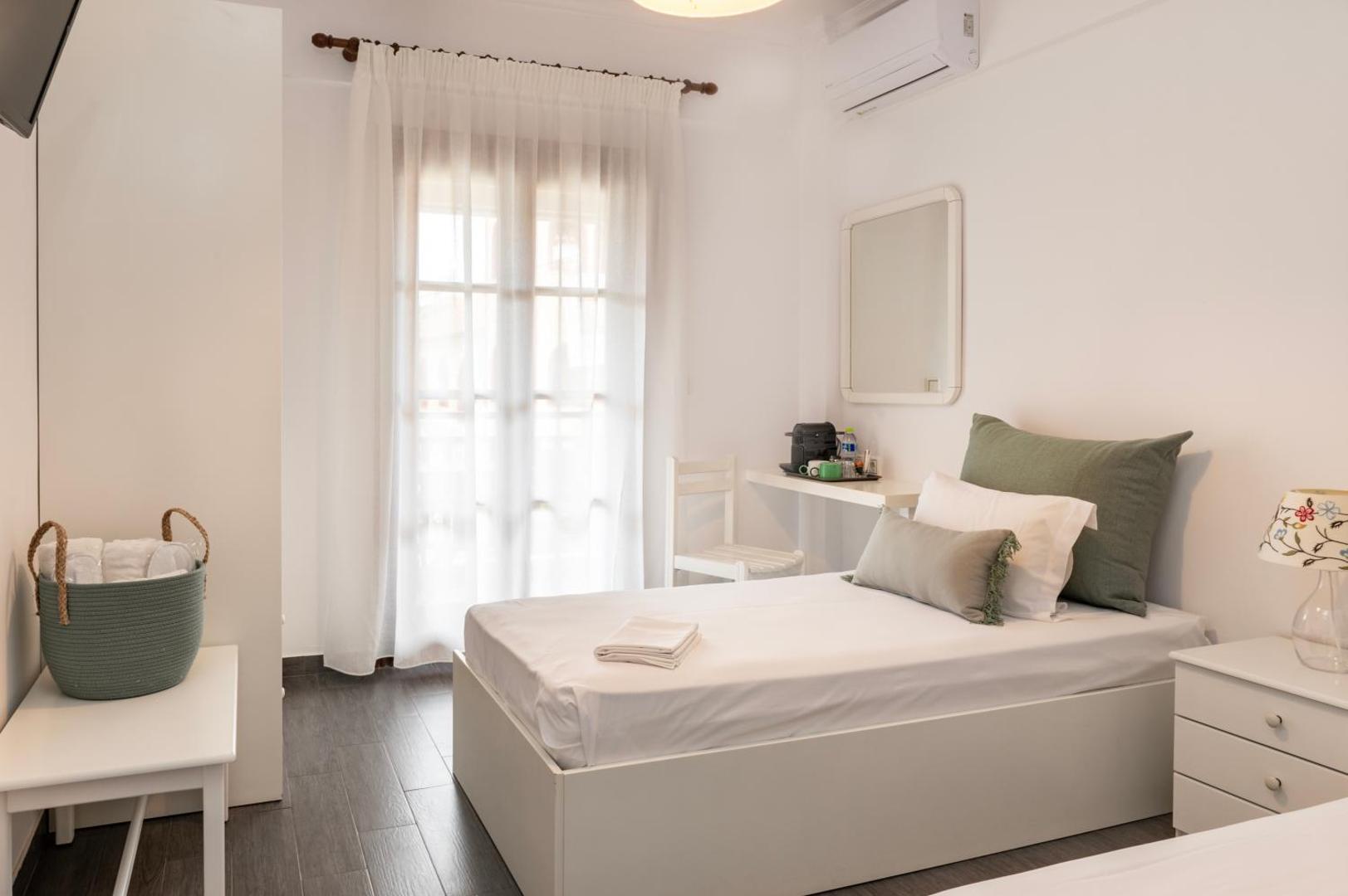 Hotel Theopisti 3