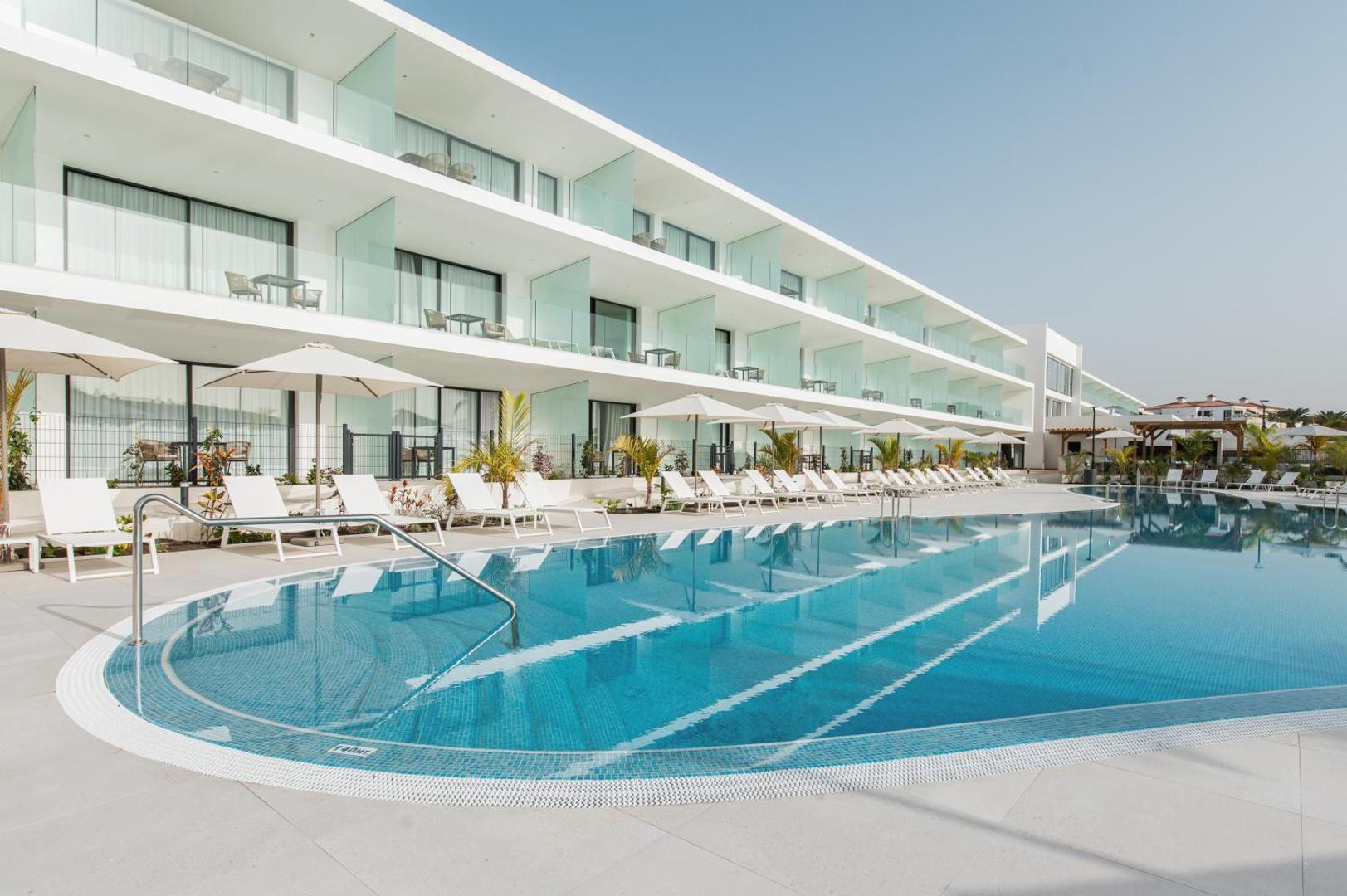 Amarilla Golf Residences 3