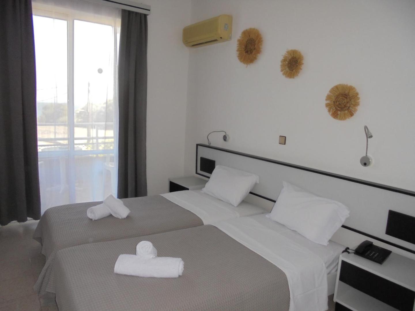 Asterias Bay-Theologos 3