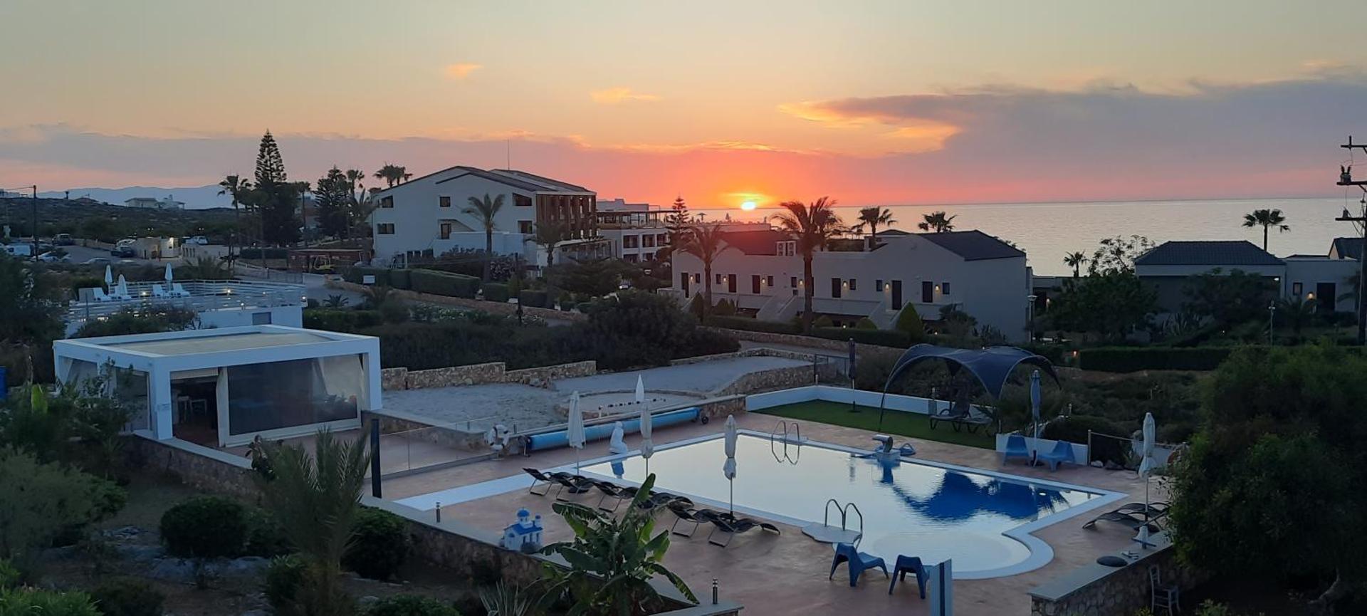 Poseidon Suites Hotel 8
