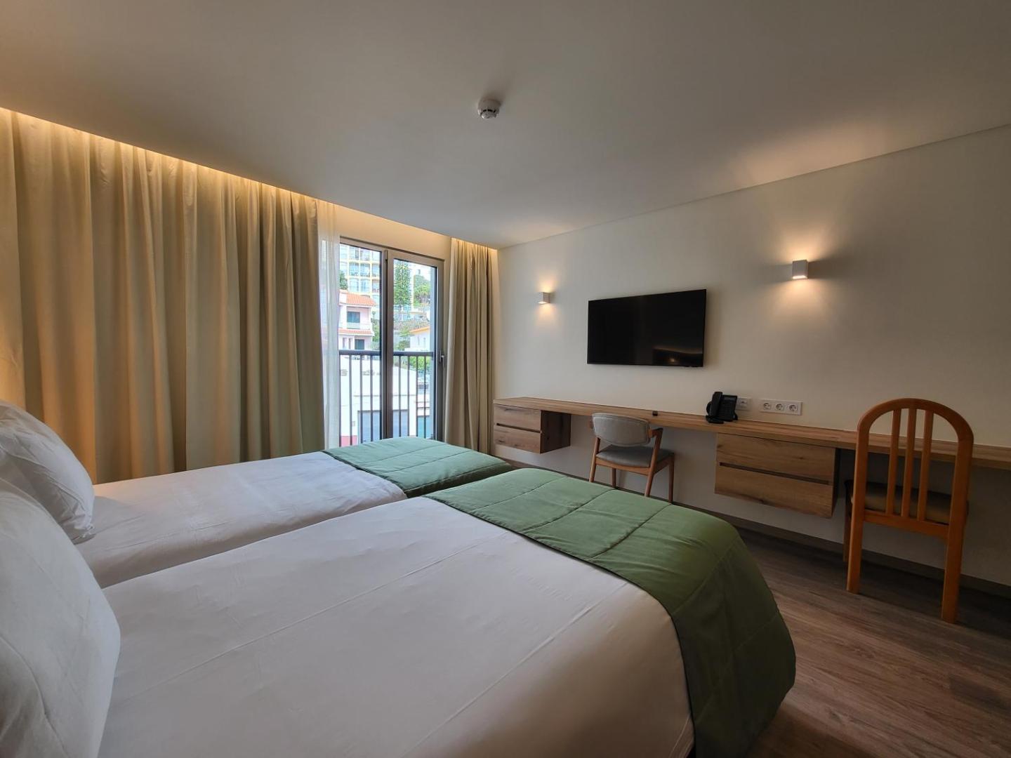 Hotel Royal Orchid 3