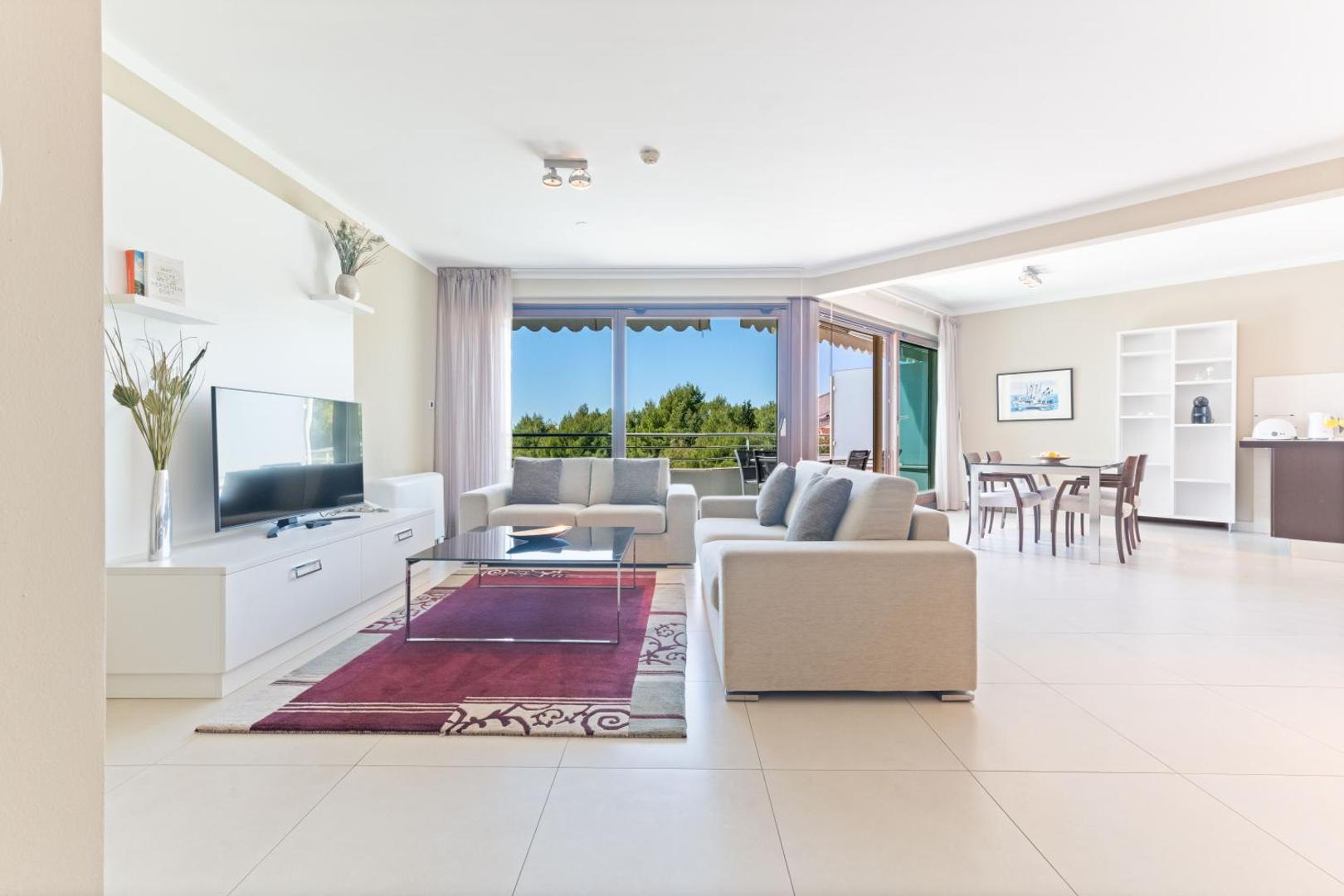 The Residence Aparthotel 6