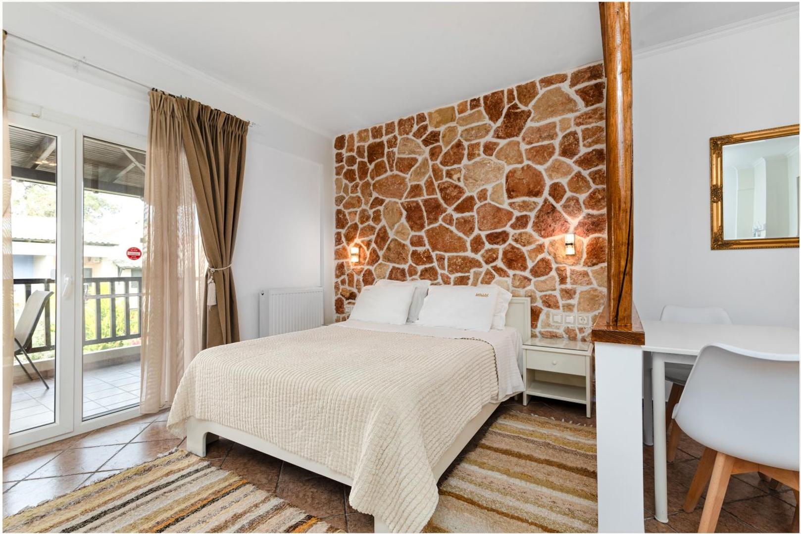 Hotel Aeollos 6