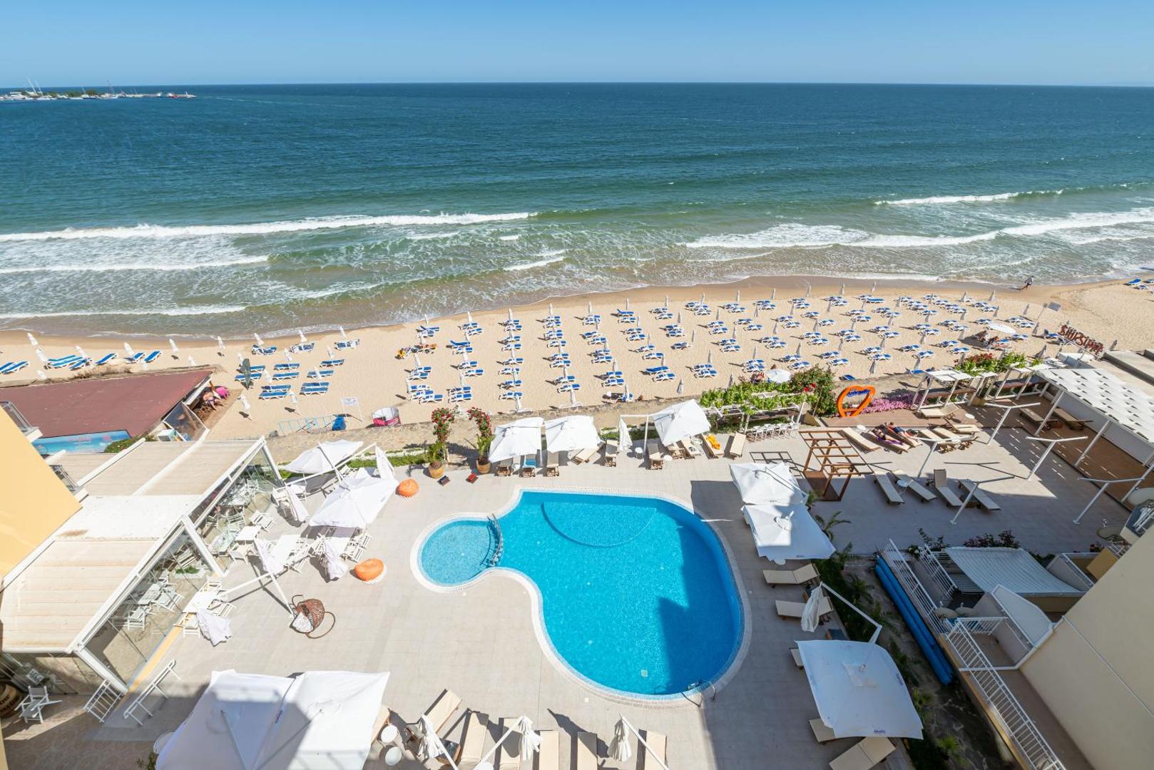 Aphrodite Beach Hotel 8