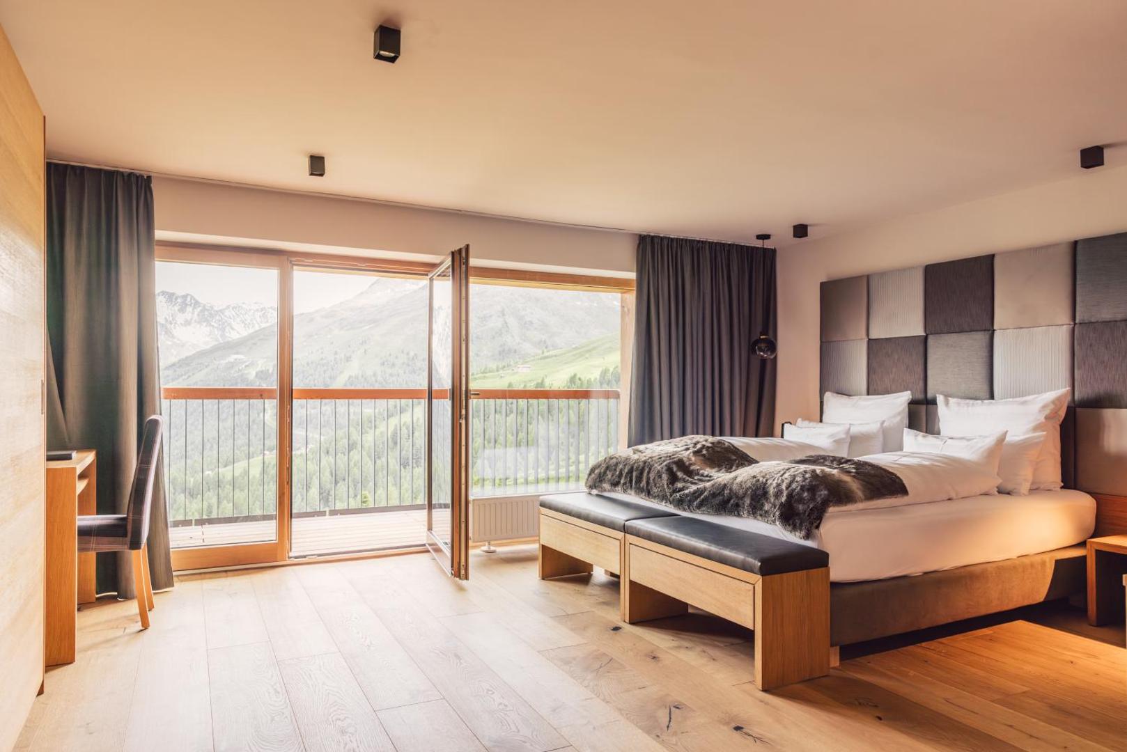 Hotel Schöne Aussicht 3