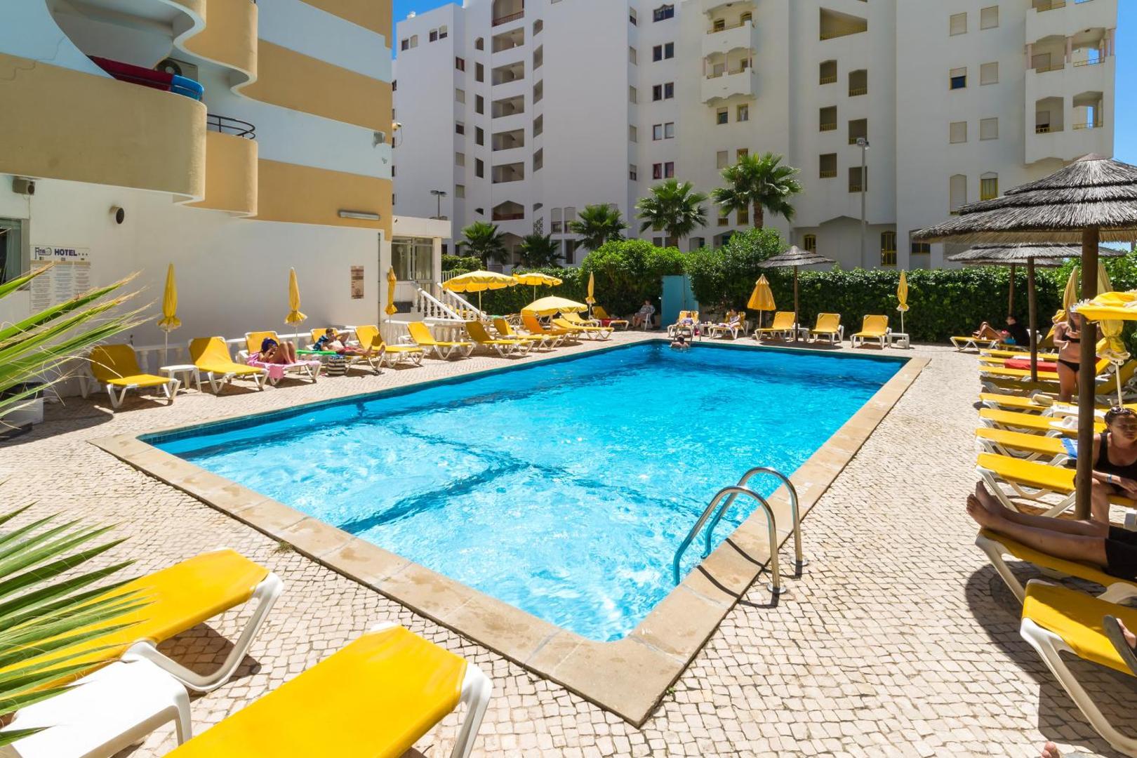 Hotel Atismar 5