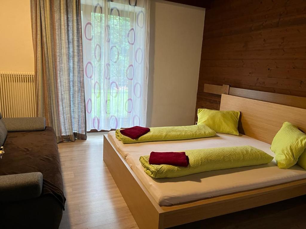 Pension Steiner, 6143 Matrei am Brenner, Brennerstr 18b!Check-in between 15 - 21 o'clock!! No breakfast 8