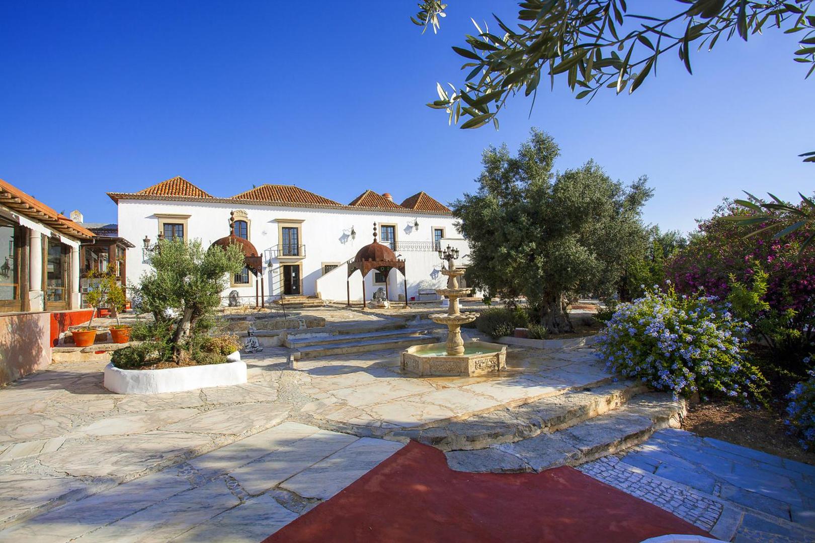 Hotel de Charme Capela das Artes 7