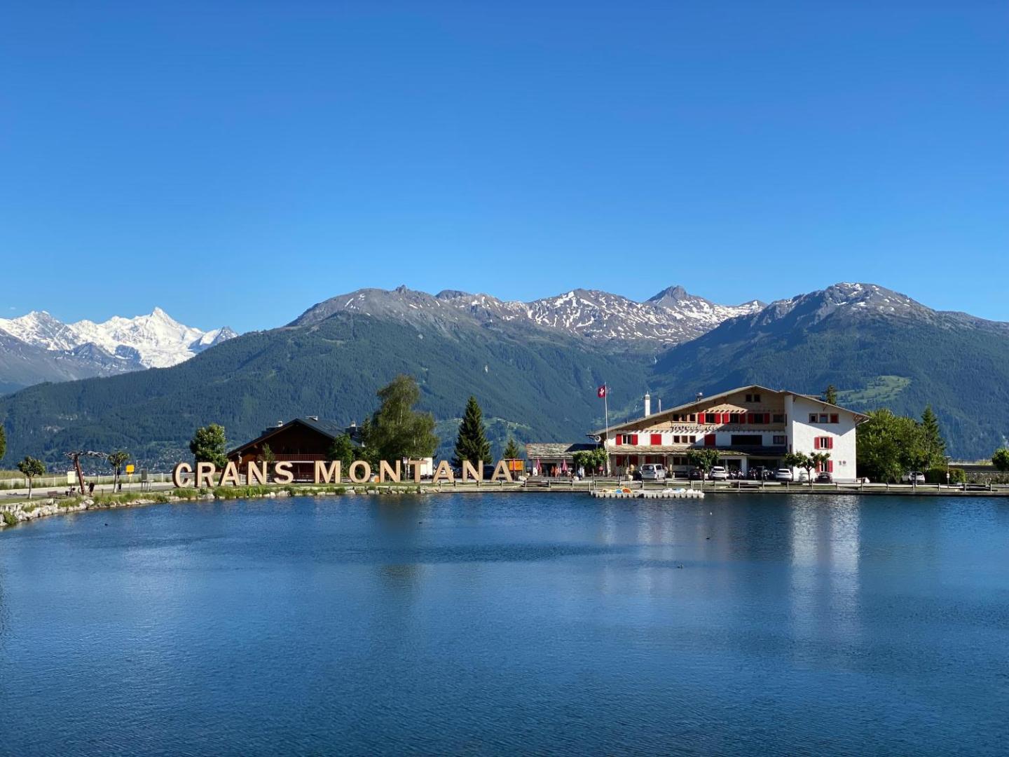 Hotel du Lac 2