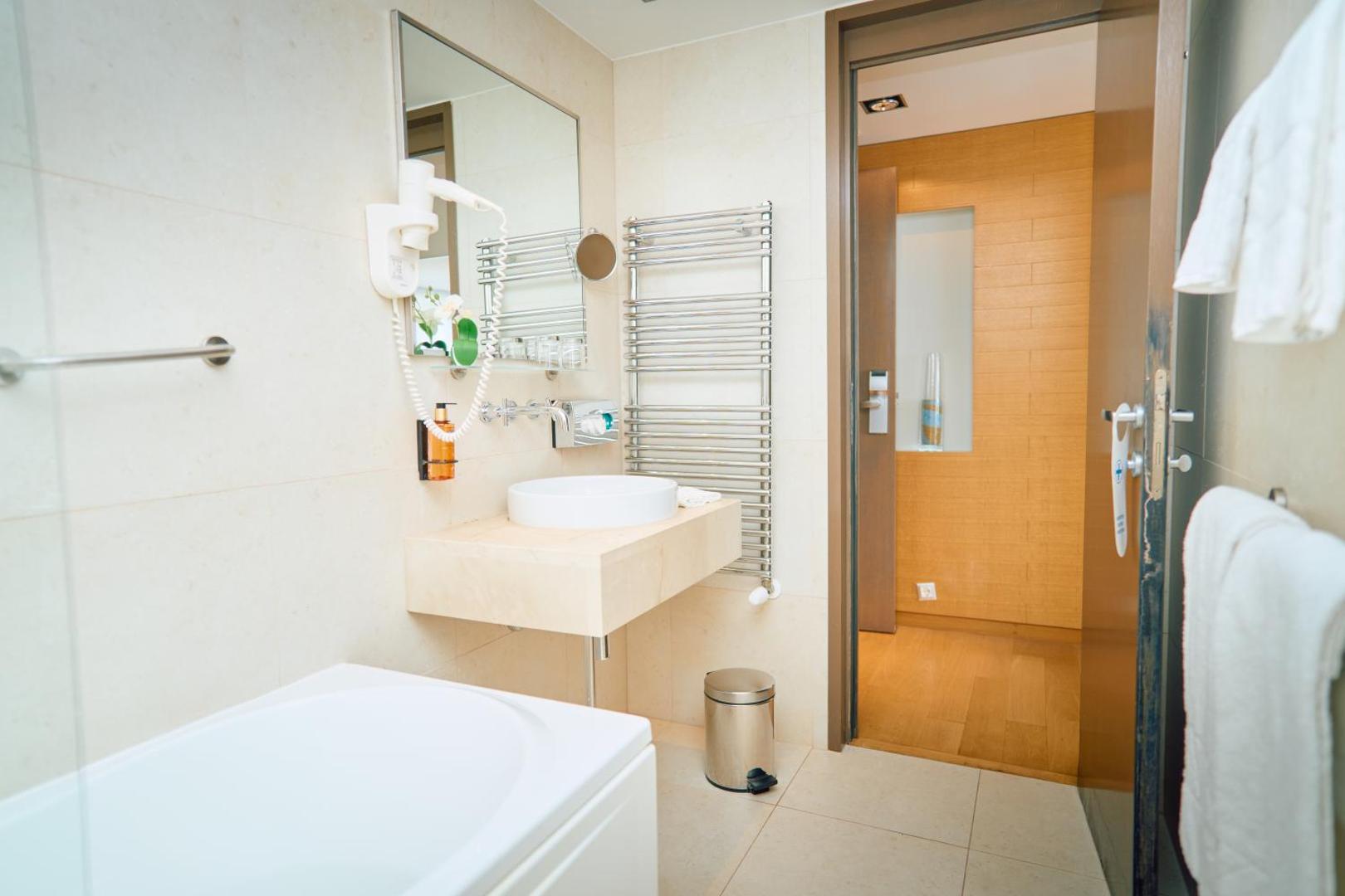 ASTORIA Hotel Opatija 8