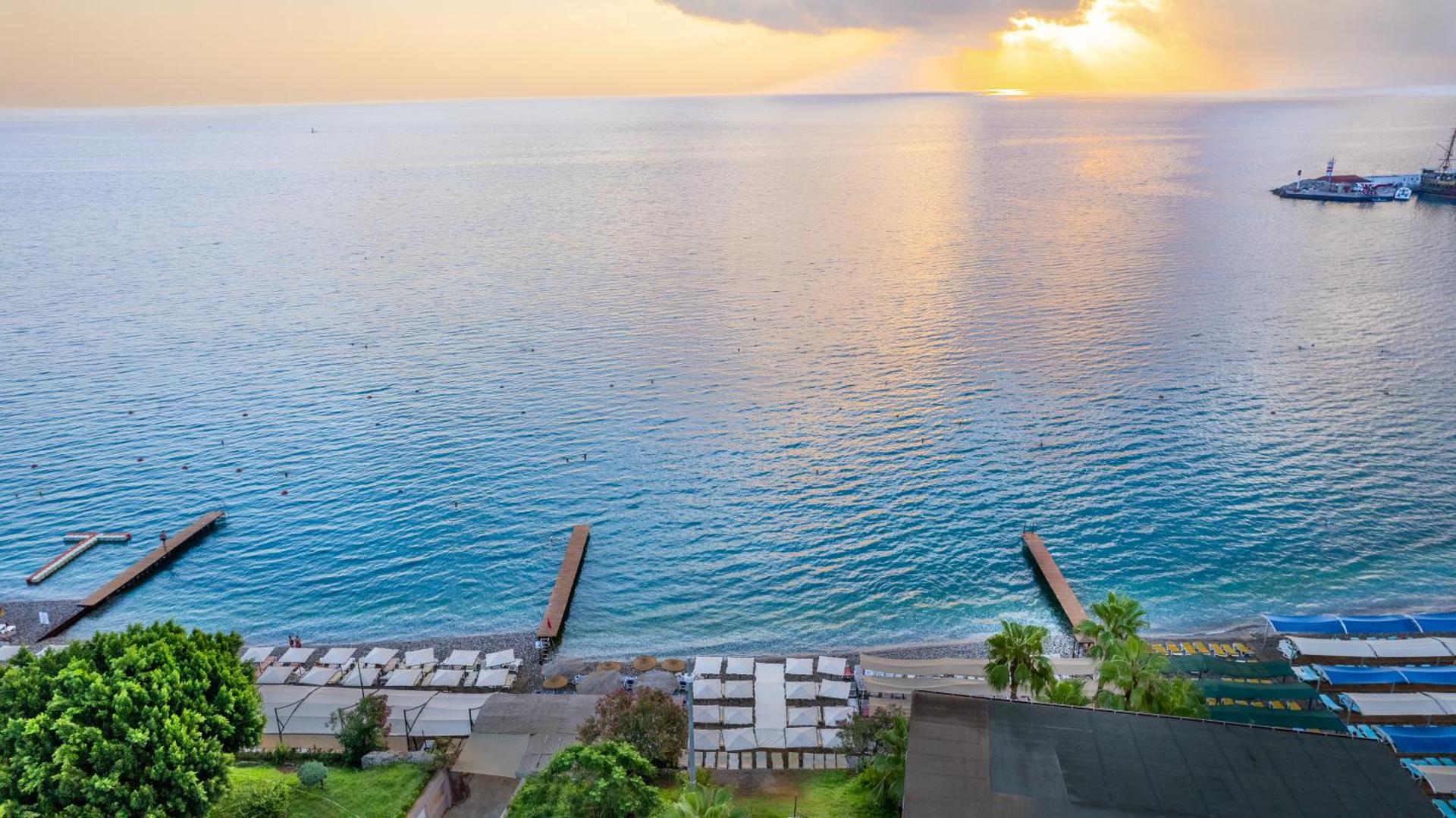 Viking Beach Hotel & Spa 7
