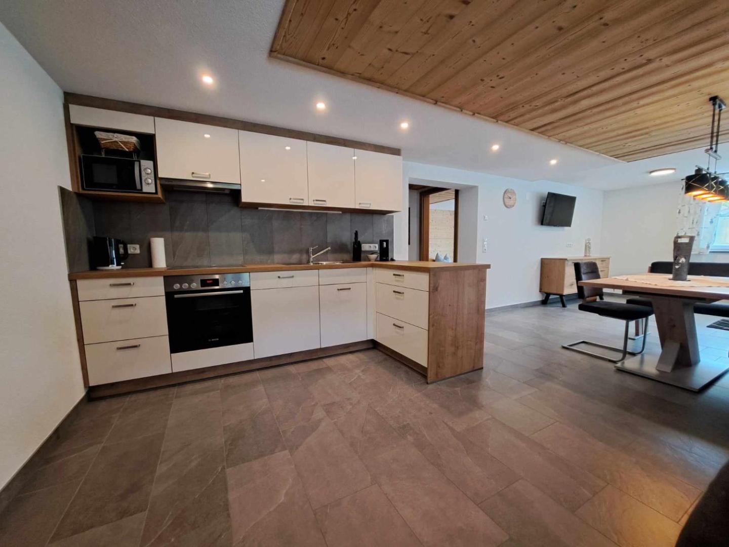 Rovina Apartments 5