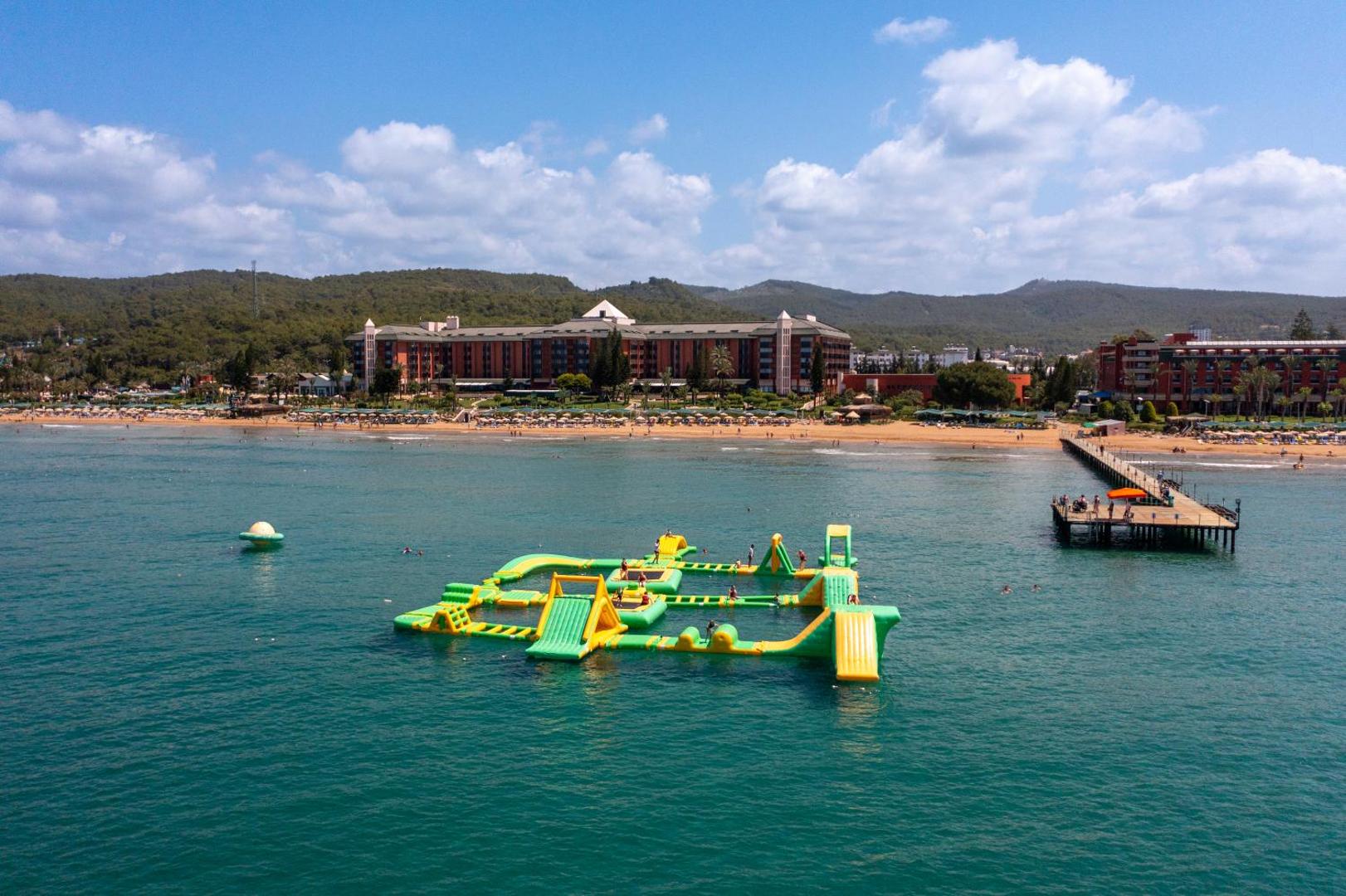 AQI Pegasos Resort 7