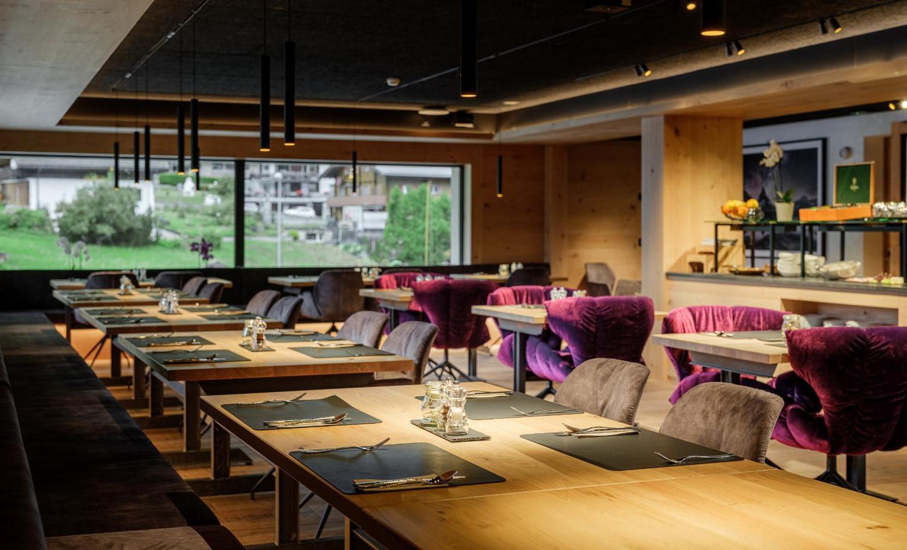 Hotel La Reserve 5