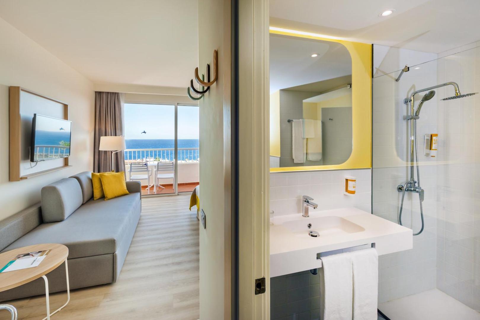 Abora Interclub Atlantic by Lopesan Hotels 4