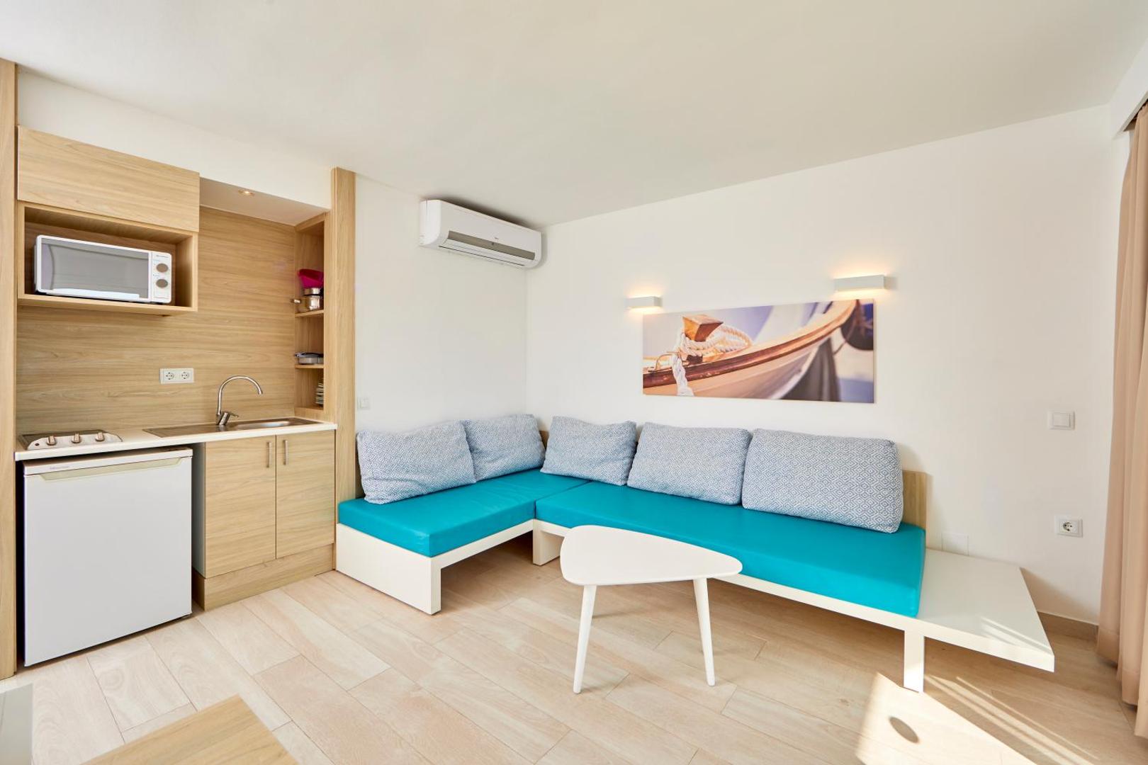 Sun Beach 8