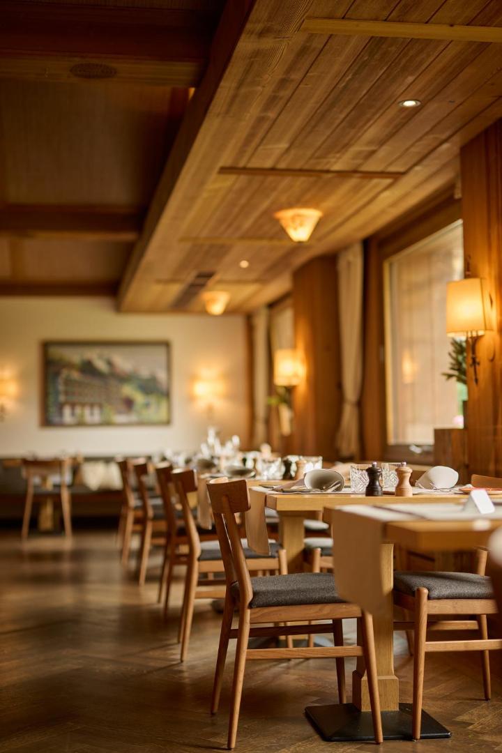 Hotel Alpenrose Wengen - a family affair since 1881 6