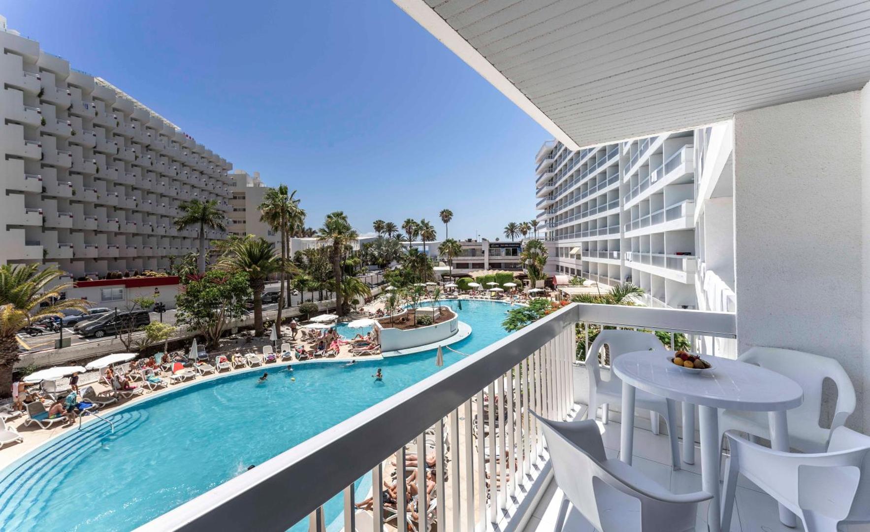 Ona Palm Beach 5