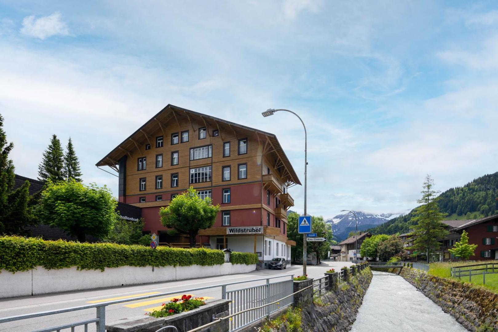 Sporthotel Wildstrubel 8