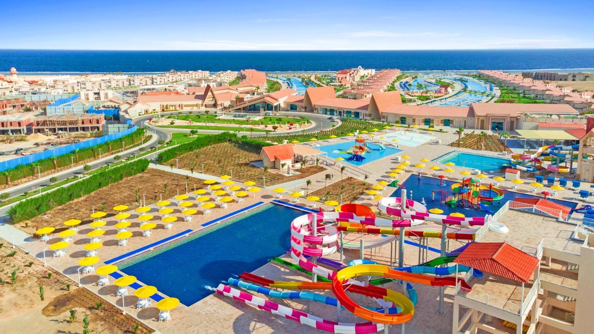 Pickalbatros Sea World Resort - Marsa Alam- "Aqua Park" 1