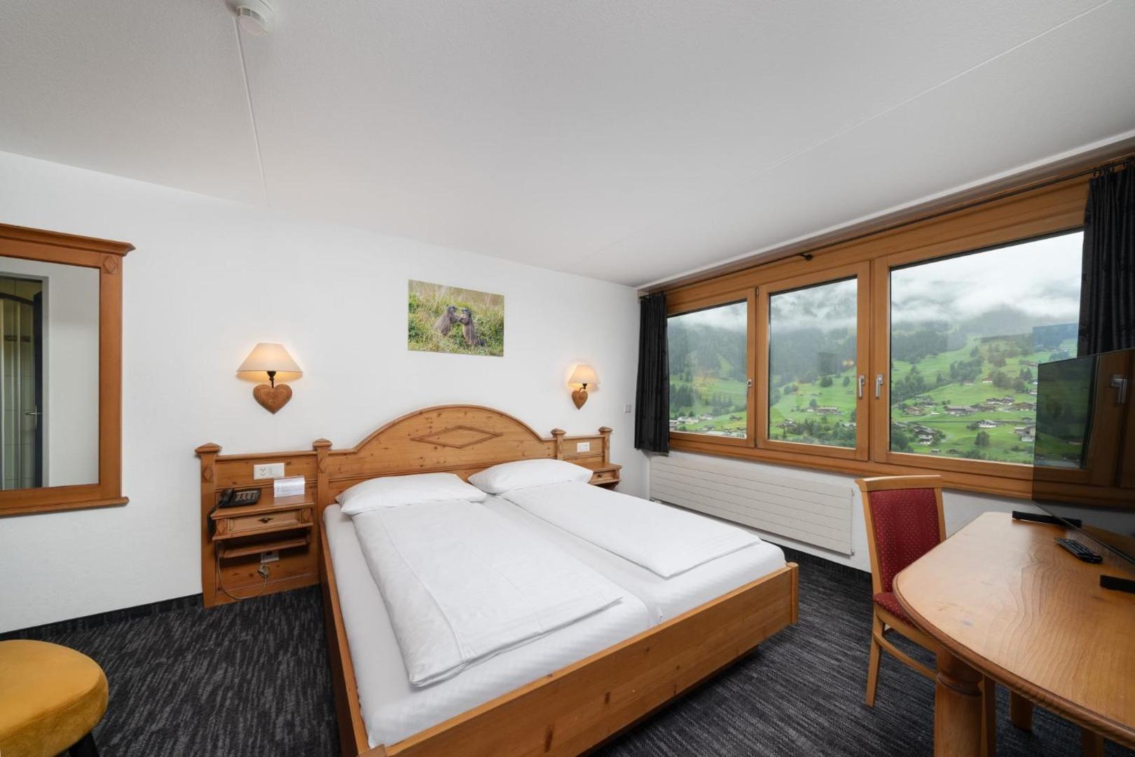 Jungfrau Lodge, Annex Crystal 7