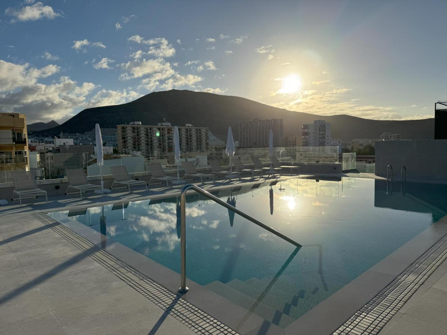 Hotel Reveron Plaza 5