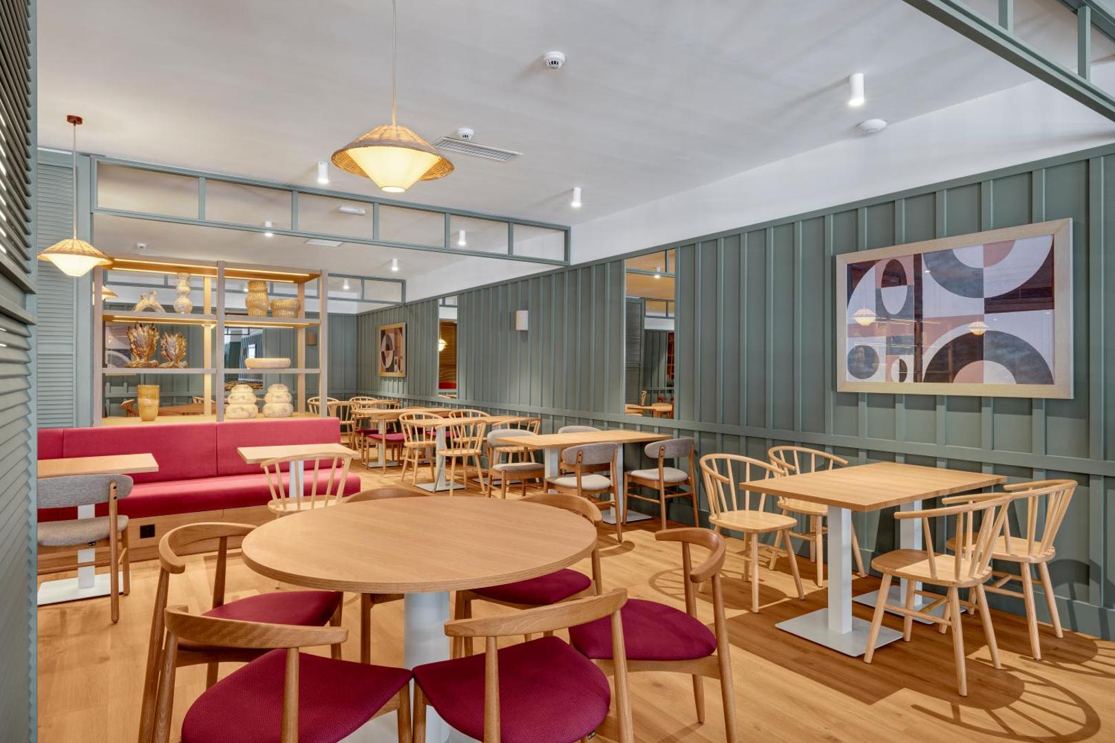 B&B HOTELS Donostia San Sebastián Aeropuerto 5