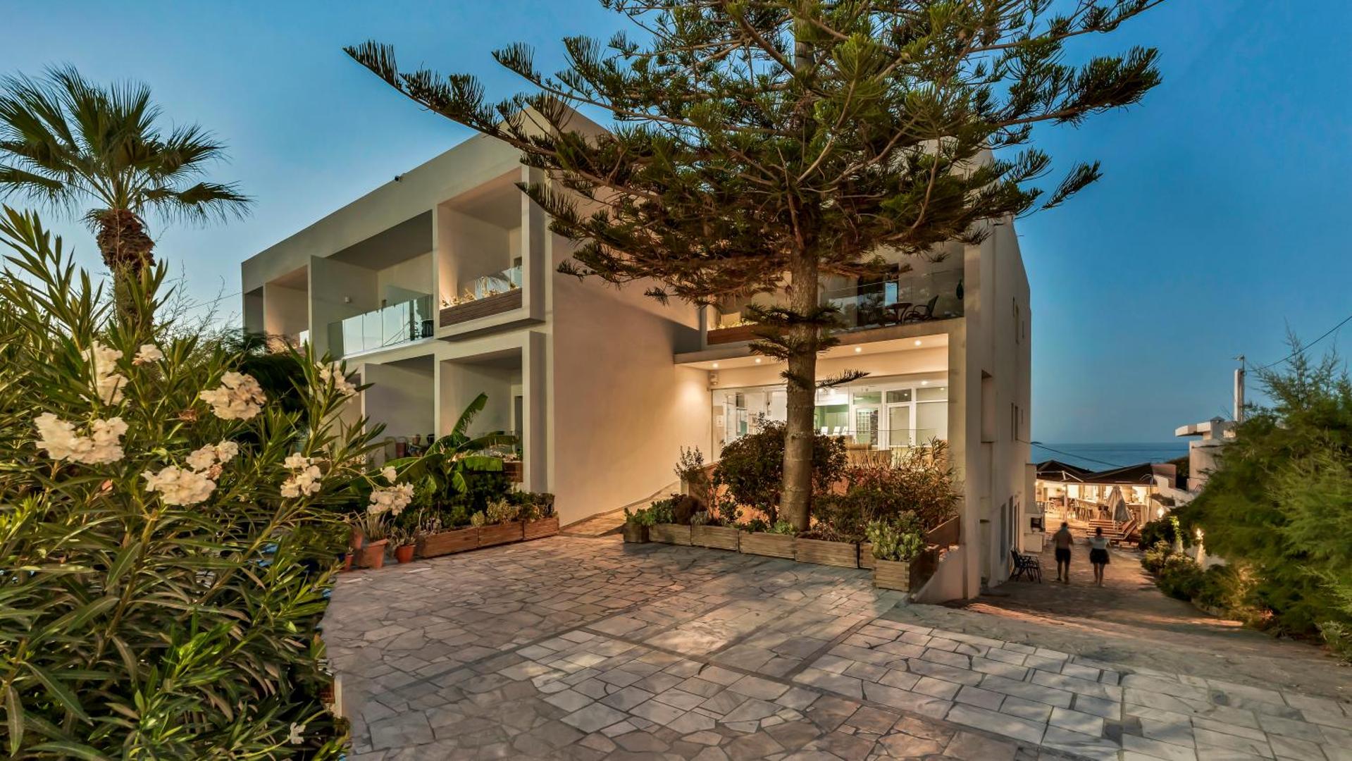 Sunset Beach Hotel 8