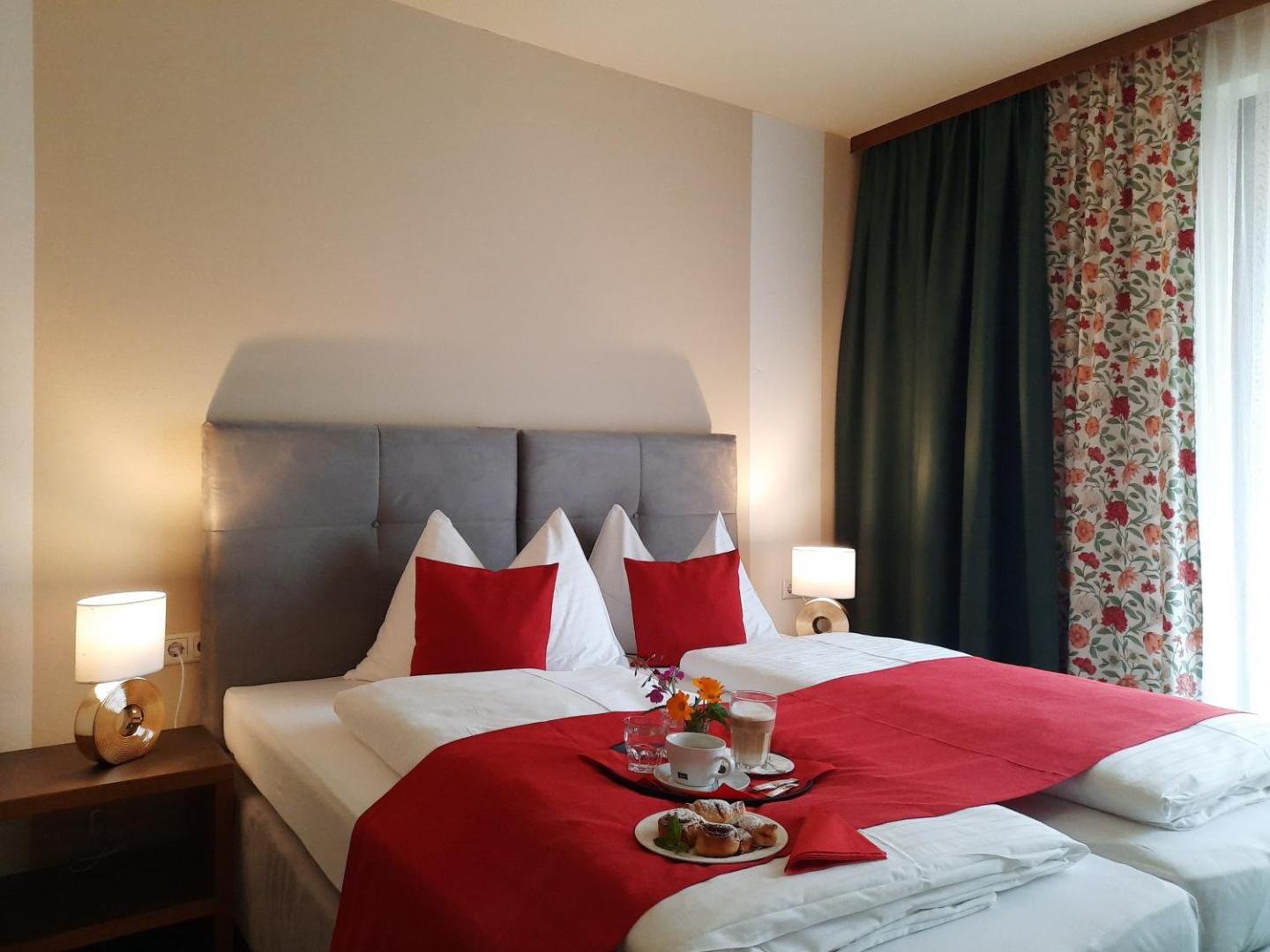 Hotel Bella 7