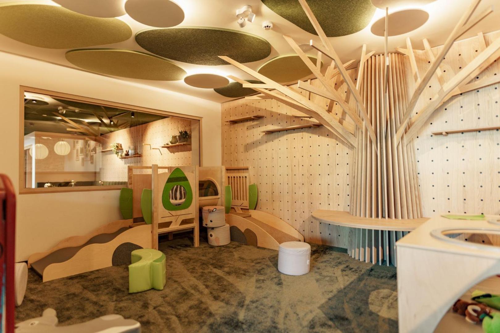 Familienhotel Felsenhof 4