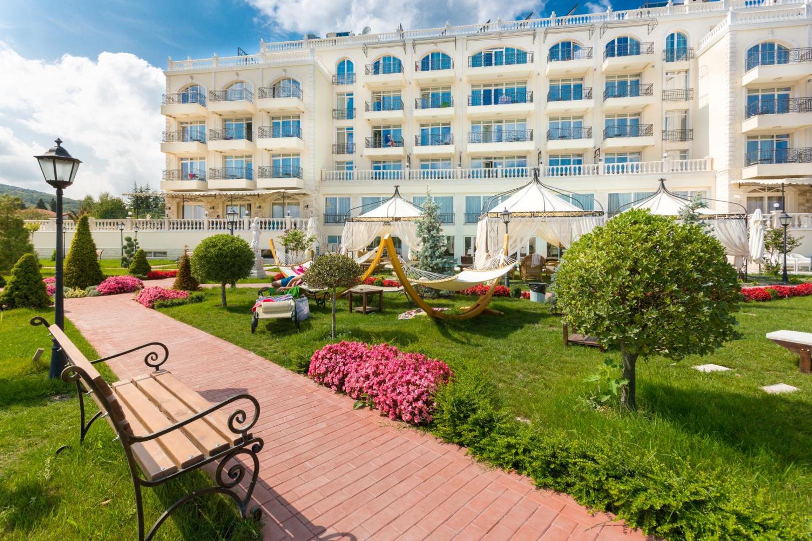 Therma Palace - SPA Mineral Pool & All inclusive & Free Parking 8
