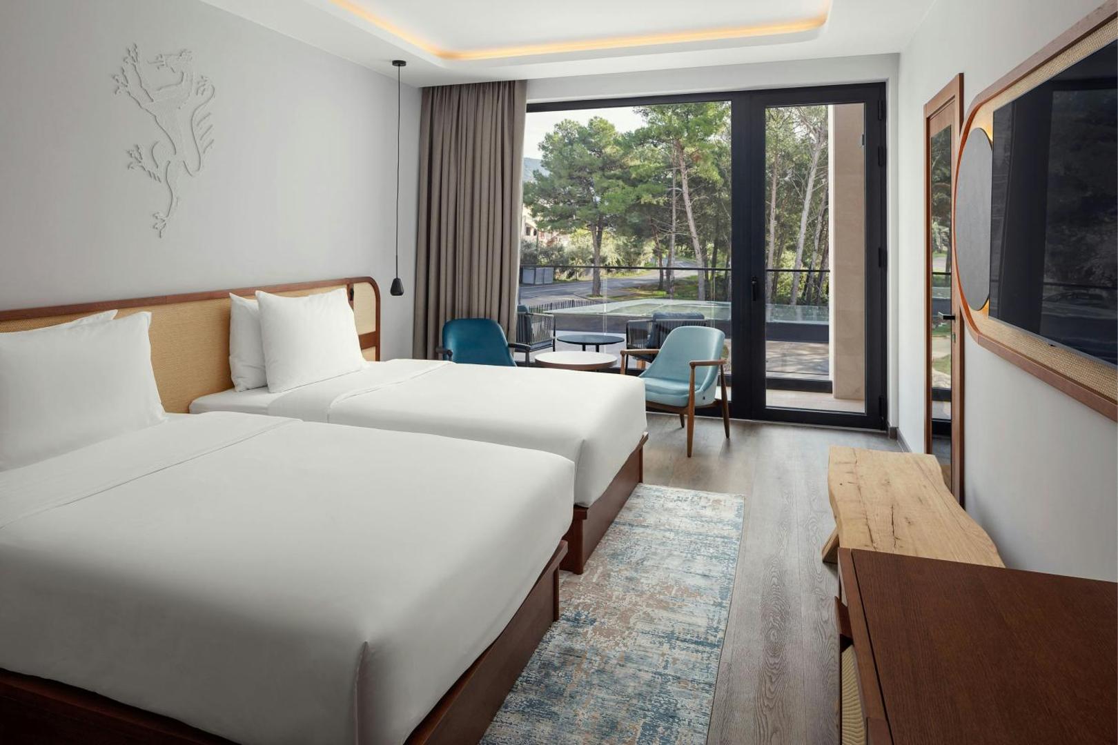 The Isolano, Adults Friendly Resort, Autograph Collection 8