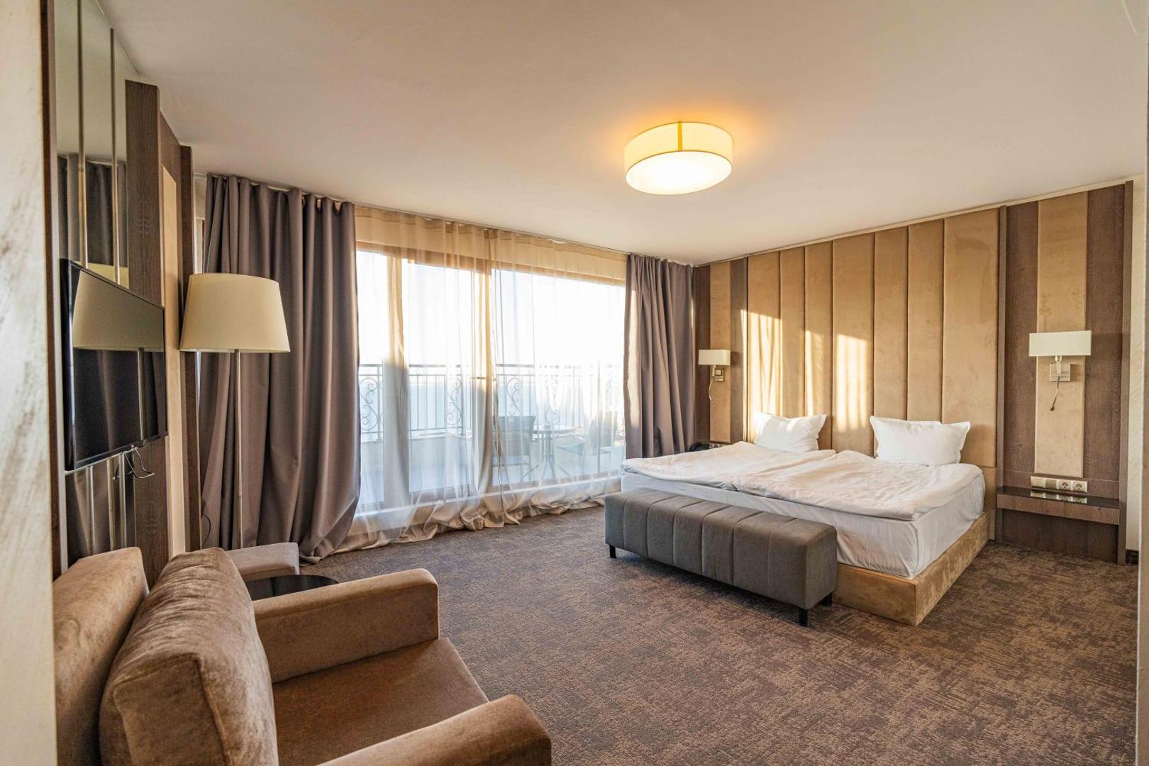 Grand Hotel Sveti Vlas - Fitness & SPA Hotel 3