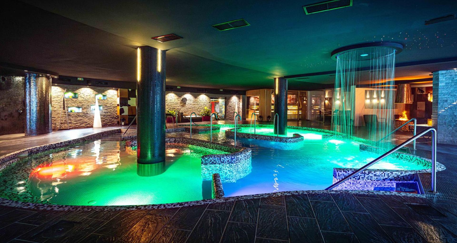 Grand Hotel Sveti Vlas - Fitness & SPA Hotel 5