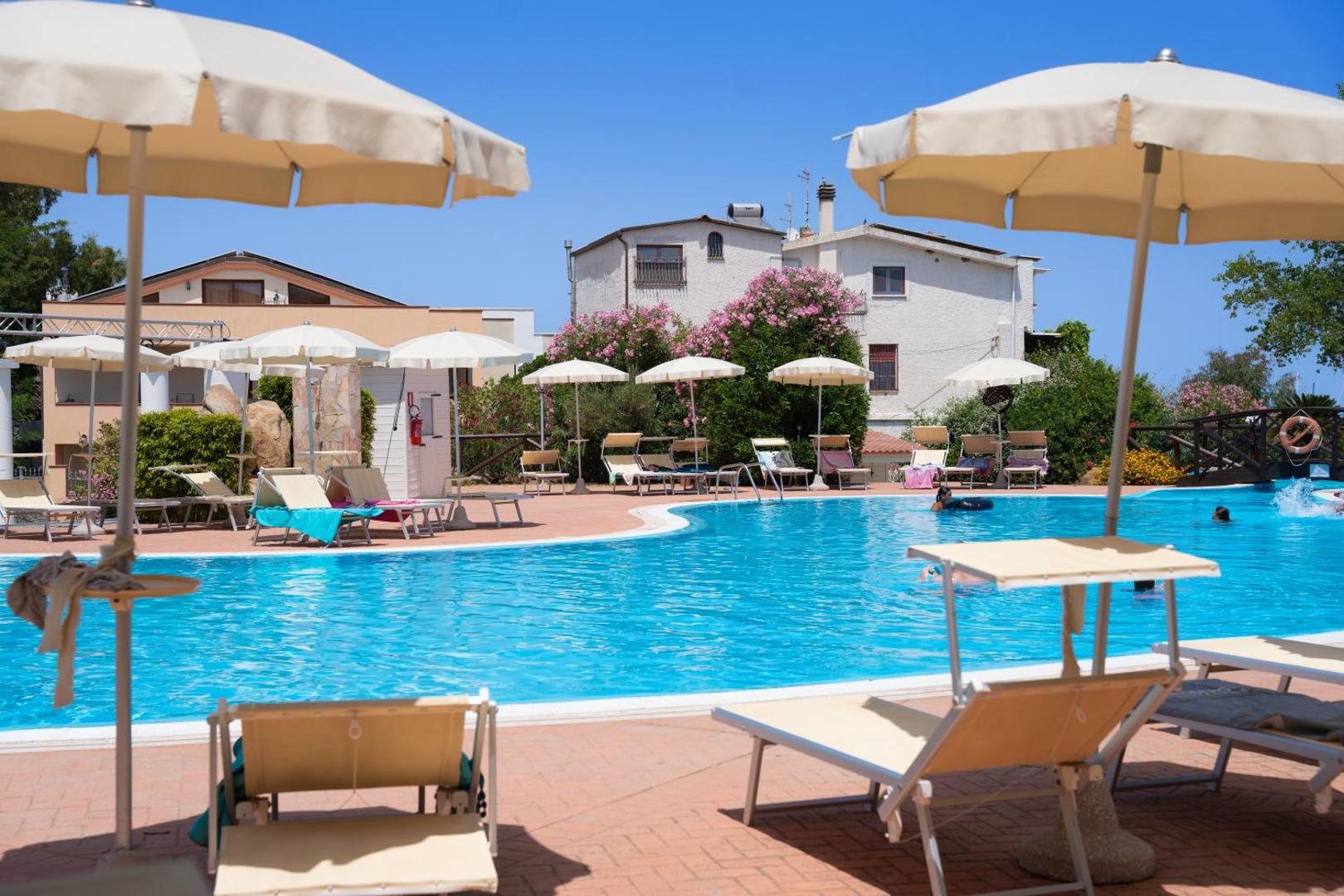 Cala Della Torre Resort 3